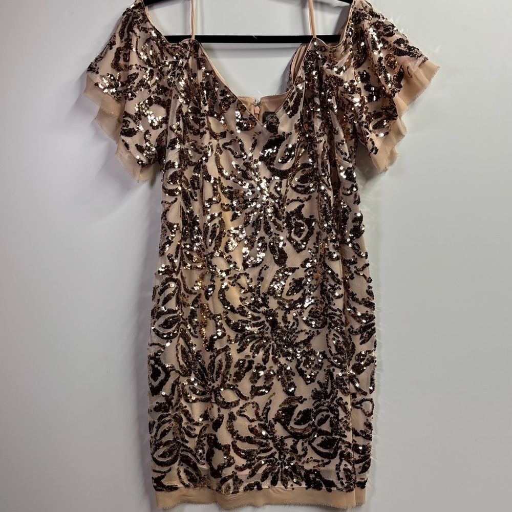 Vince Camuto Rose Gold Sequin off the shoulder dress - Size -16